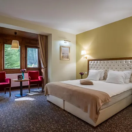 Guest house Opus 5*